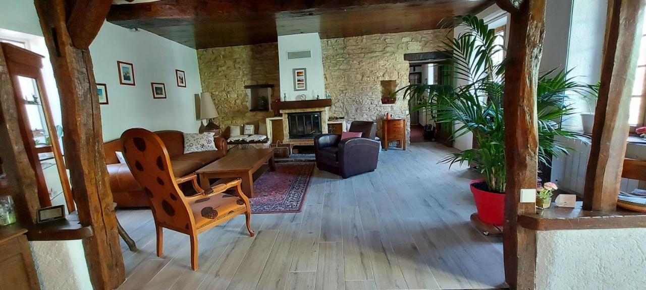 Au Relais De Chaussy Chaussy (Ile de France) Exterior foto